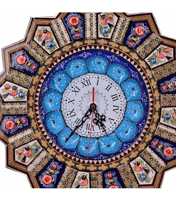Horloge en émail et en khatamkari