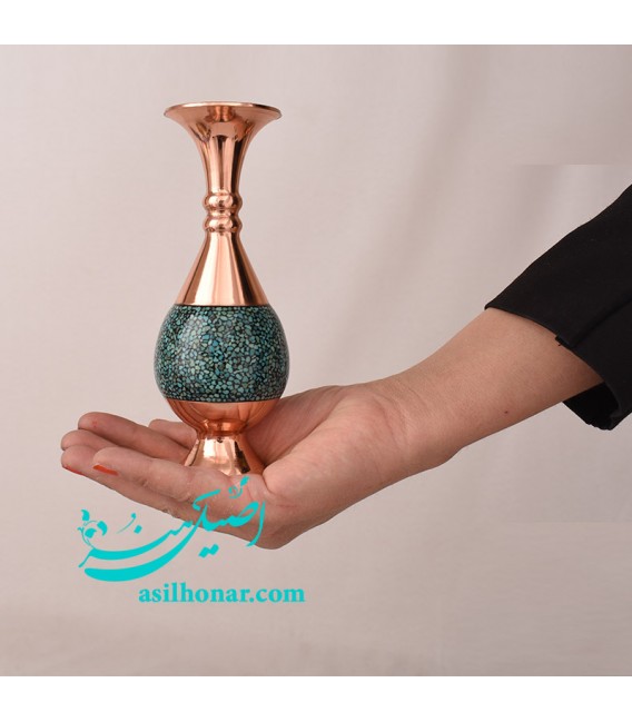 Vase incrusté de turquoise